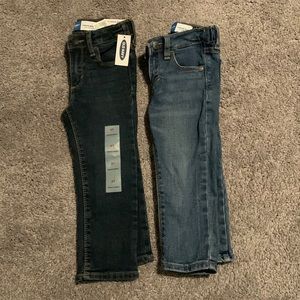 Boys jeans old navy bundle. One pair is new with tags, the other pair worn x1